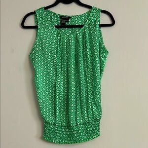Jules & Leopold Green Pleated Fitted Tank Top